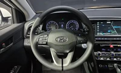 Hyundai Avante 2020, 65934 км, за 8527.24 USD - фото 13