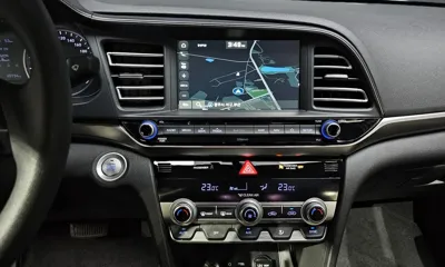 Hyundai Avante 2020, 65934 км, за 8527.24 USD - фото 14