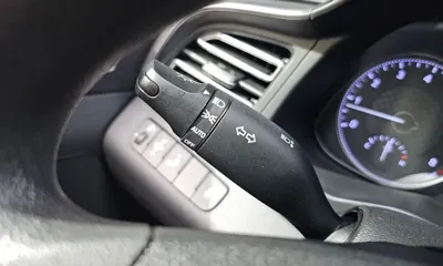Hyundai Avante 2020, 65934 км, за 8527.24 USD - фото 27