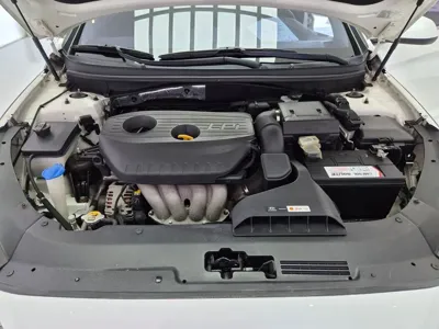 Hyundai Sonata 2019, 157783 км, за 5842.2 USD - фото 17