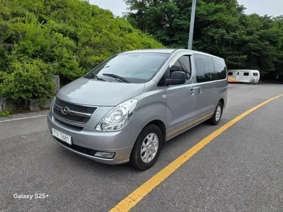 Hyundai Starex · 2011 год