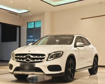 Mercedes-Benz GLA · 2019 год