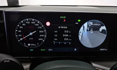 Hyundai Grandeur 2023, 28331 км, за 20822.33 USD - фото 8