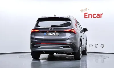 Hyundai Santafe 2021, 124843 км, за 12275.17 USD
