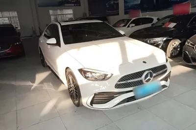 Mercedes-Benz C-Class 2023, 62699 км, за 26134 USD