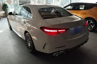 Mercedes-Benz C-Class 2023, 62699 км, за 26134 USD