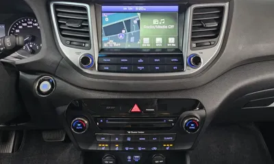 Hyundai Tucson 2016, 37009 км, за 10245.91 USD - фото 14