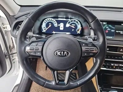 Kia K7 2020, 39991 км, за 13001.36 USD - фото 9