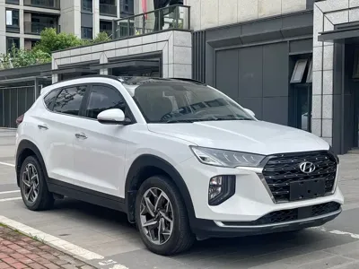 Hyundai Tucson 2021, 70000 км, за 10123.41 USD
