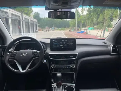 Hyundai Tucson 2021, 70000 км, за 10123.41 USD - фото 9