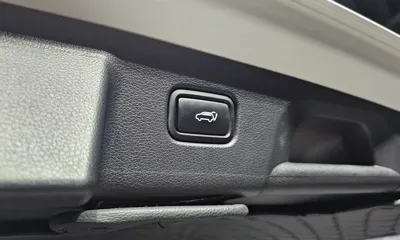 Hyundai Palisade 2020, 71645 км, за 18244.33 USD - фото 20