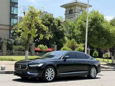 Volvo S90 · 2020 год