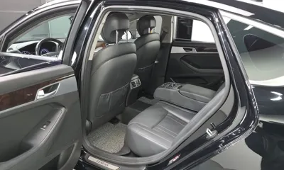 Hyundai Genesis 2015, 127030 км, за 7598.28 USD - фото 11
