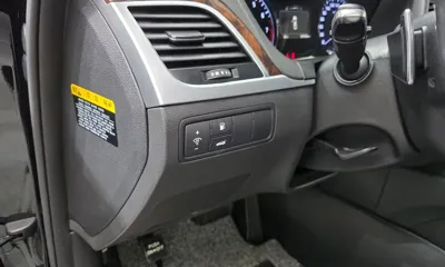Hyundai Genesis 2015, 127030 км, за 7598.28 USD - фото 15