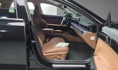 Hyundai Grandeur 2023, 44507 км, за 24104.25 USD - фото 26