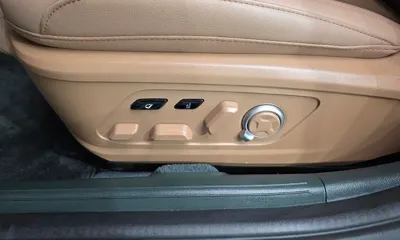 Hyundai Grandeur 2023, 44507 км, за 24104.25 USD - фото 31