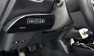 Toyota Prius 2018, 119199 км, за 7410.78 USD - фото 13