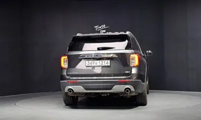 Ford Explorer 2020, 97993 км, за 15097.81 USD