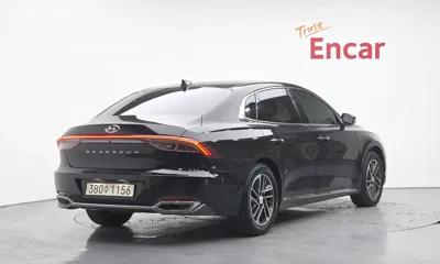 Hyundai Grandeur 2022, 112041 км, за 12164.99 USD