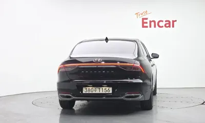 Hyundai Grandeur 2022, 112041 км, за 12164.99 USD