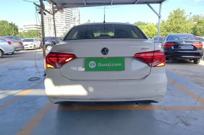 Volkswagen Jetta 2017, 95800 км, за 5198 USD