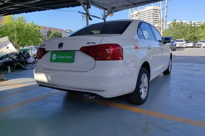 Volkswagen Jetta 2017, 95800 км, за 5198 USD - фото 6