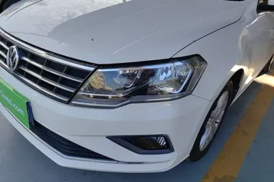Volkswagen Jetta 2017, 95800 км, за 5198 USD - фото 8