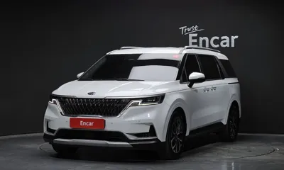 Kia Canival · 2021 год