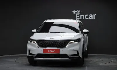 Kia Canival 2021, 64893 км, за 15666.33 USD