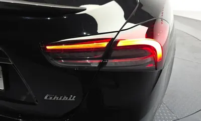 Maserati Ghibli 2021, 106558 км, за 28651.42 USD - фото 23