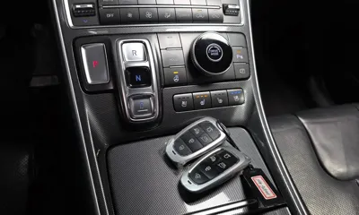 Hyundai Santafe 2021, 112915 км, за 12091.18 USD - фото 9