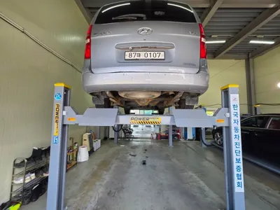 Hyundai Starex 2018, 175079 км, за 5196.33 USD