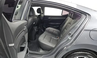 Hyundai Avante 2020, 87241 км, за 8589.36 USD - фото 11