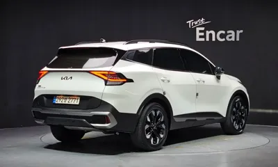Kia Sportage 2022, 66671 км, за 15798.53 USD