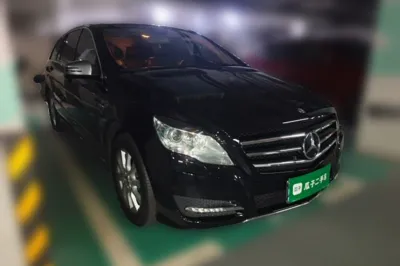 Mercedes-Benz R-Class 2017, 131600 км, за 15434 USD