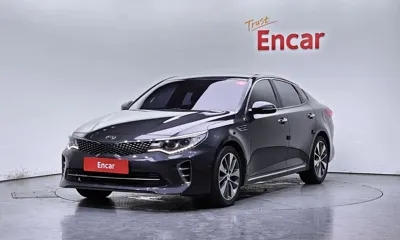 Kia K5 · 2017 год
