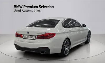 BMW 5-Series 2020, 92704 км, за 18232.72 USD