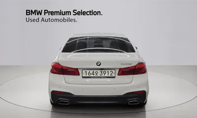BMW 5-Series 2020, 92704 км, за 18232.72 USD