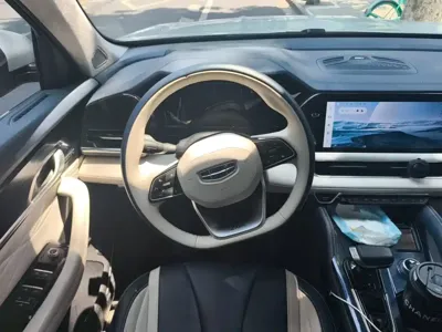 Geely Xingyue L 2022, 65000 км, за 13213.4 USD