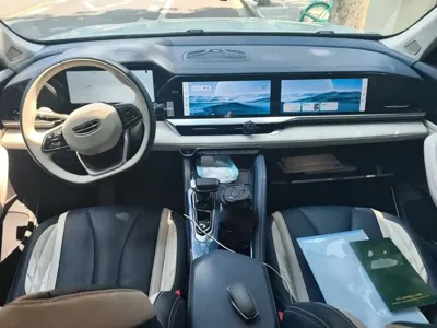 Geely Xingyue L 2022, 65000 км, за 13213.4 USD - фото 13
