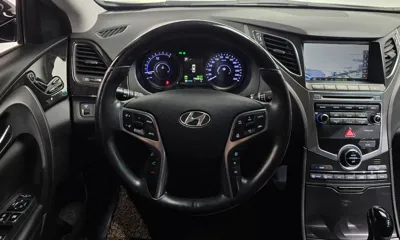 Hyundai Grandeur 2016, 176421 км, за 4726.27 USD - фото 12