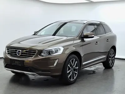 Volvo XC60 · 2017 год