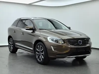 Volvo XC60 2017, 29000 км, за 11625.33 USD
