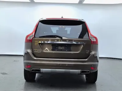 Volvo XC60 2017, 29000 км, за 11625.33 USD