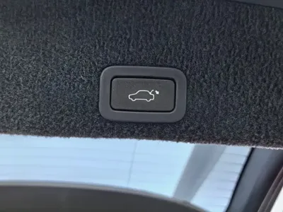 Volvo XC60 2017, 29000 км, за 11625.33 USD - фото 17