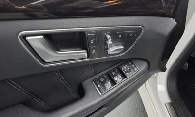 Mercedes-Benz E-Class 2016, 116380 км, за 8861.76 USD - фото 14