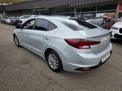 Hyundai Avante 2019, 111371 км, за 6830.61 USD
