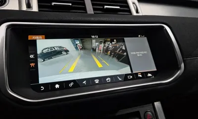 Land Rover Range Rover Evoque 2017, 71948 км, за 7870.55 USD - фото 15