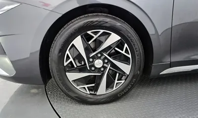 Hyundai Grandeur 2020, 78924 км, за 16901.77 USD