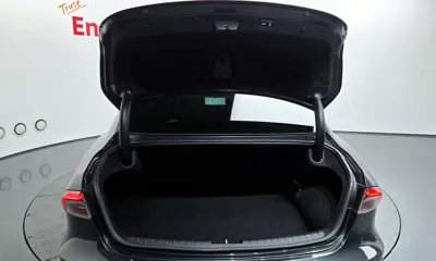 Hyundai Grandeur 2020, 78924 км, за 16901.77 USD - фото 19